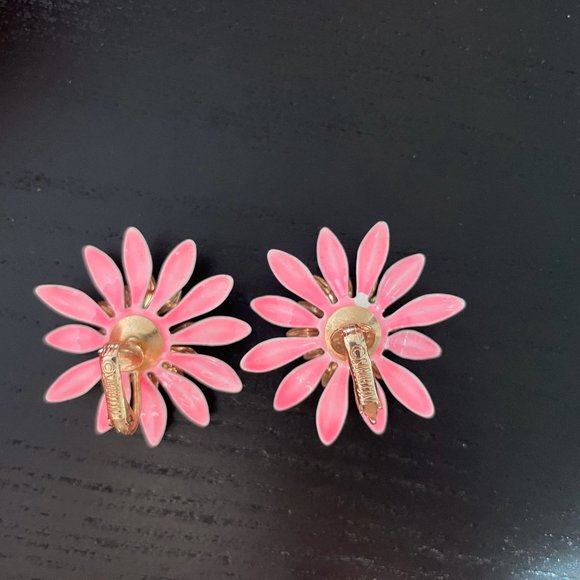 Vintage Sarah Coventry Pink Flower Jewelry 1960s set (Brooch and Earrings ) - Picture 6 of 8